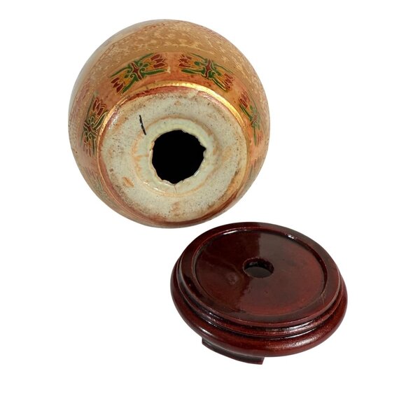 Japanese Satsuma Decorative Egg Gold Gilt Floral Landscape Glazed VTG Wooden Sta - Picture 6 of 12